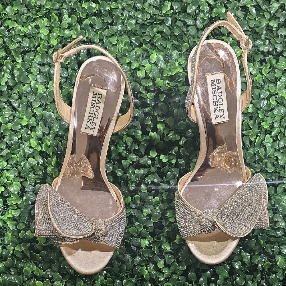 Badgley Mischka Glittering Gold Heels